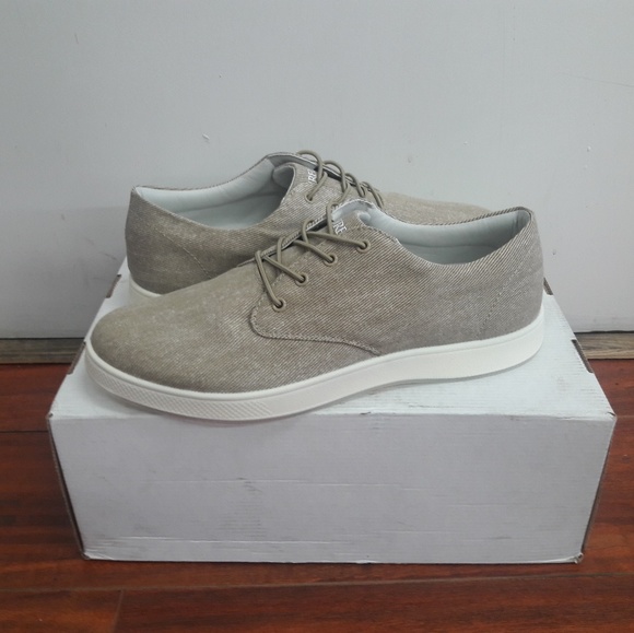 Aureus shoes Clearance